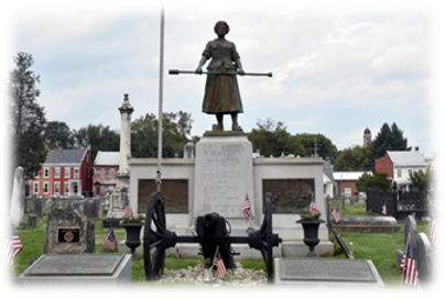 Statue of Mary Ludwig Hays McCauley, aka "Molly Pitcher" in Carlisle, PA