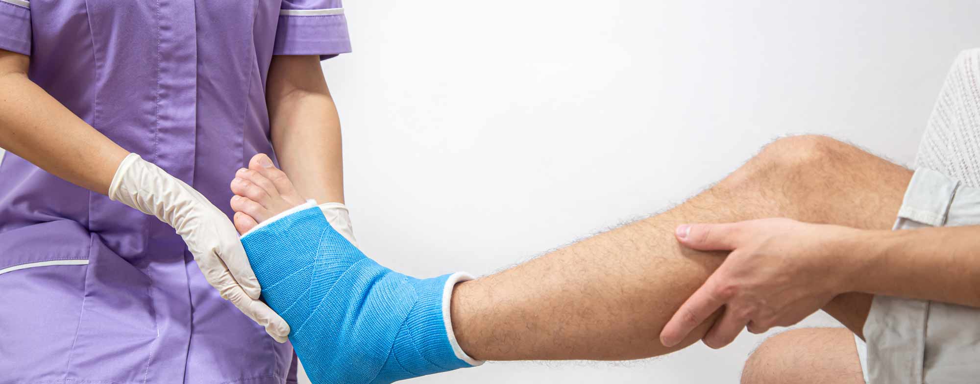 banner-injury4 Albany personal injury attorney assisting injured client